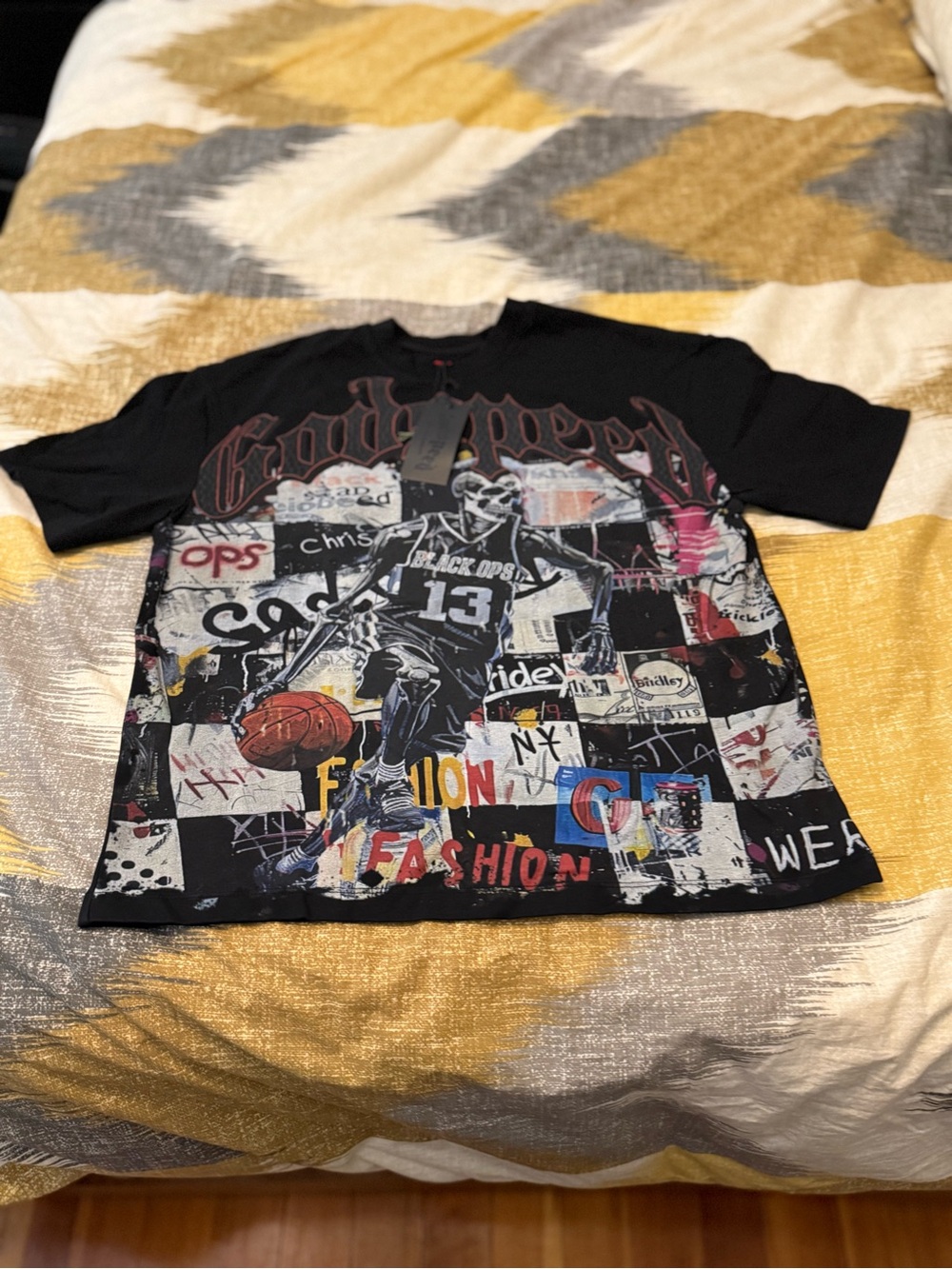 Godspeed Men’s Black Graphic Basketball Print Size XS